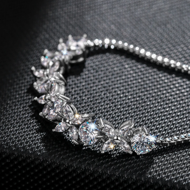 Bracciale MARGO'™ in Moissanite