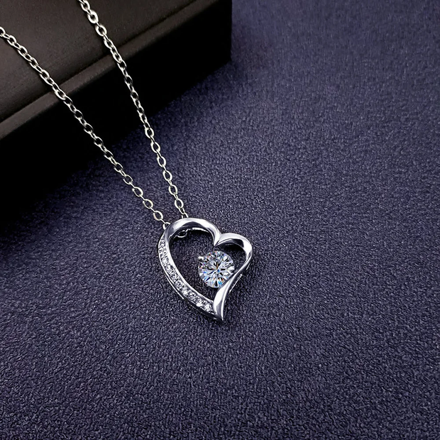 Collana "CUORE" d'argento orecchini in omaggio!